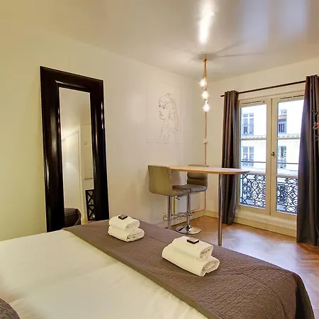 Short Studio Richelieu Lägenhet